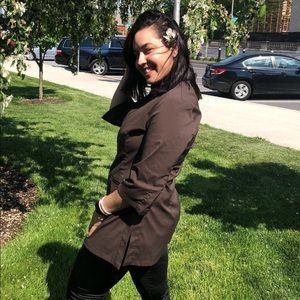 Meet your Posher, Danielle